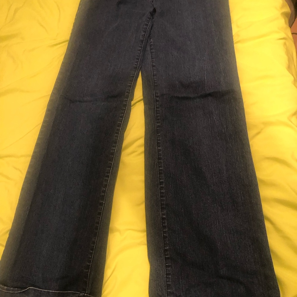 Jeans - Picture 2 of 3